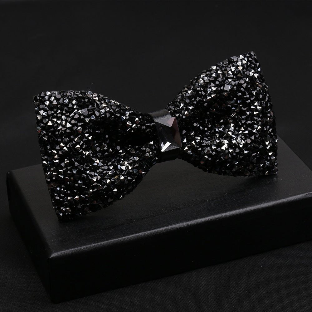 Fashionable Men's Shiny Diamond Bow Tie - Elora Moda