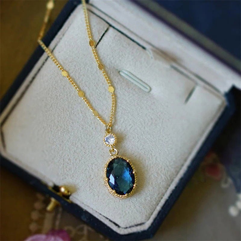 Women Fashion French Retro Necklace - Elora Moda