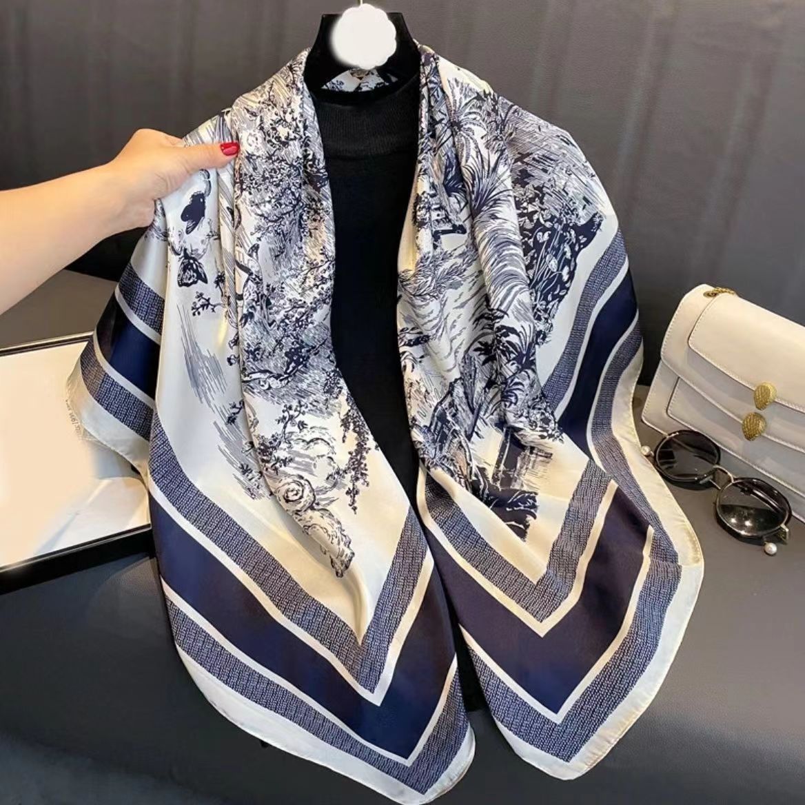 Women's High - end Thin Square Scarf - Elora Moda