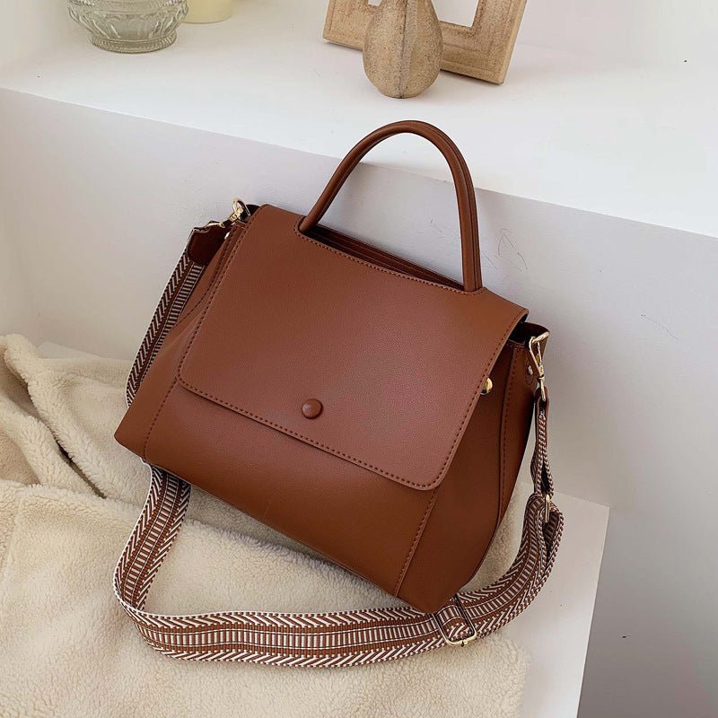Fashion Simple Ladies Single Shoulder Messenger Bag - Elora Moda