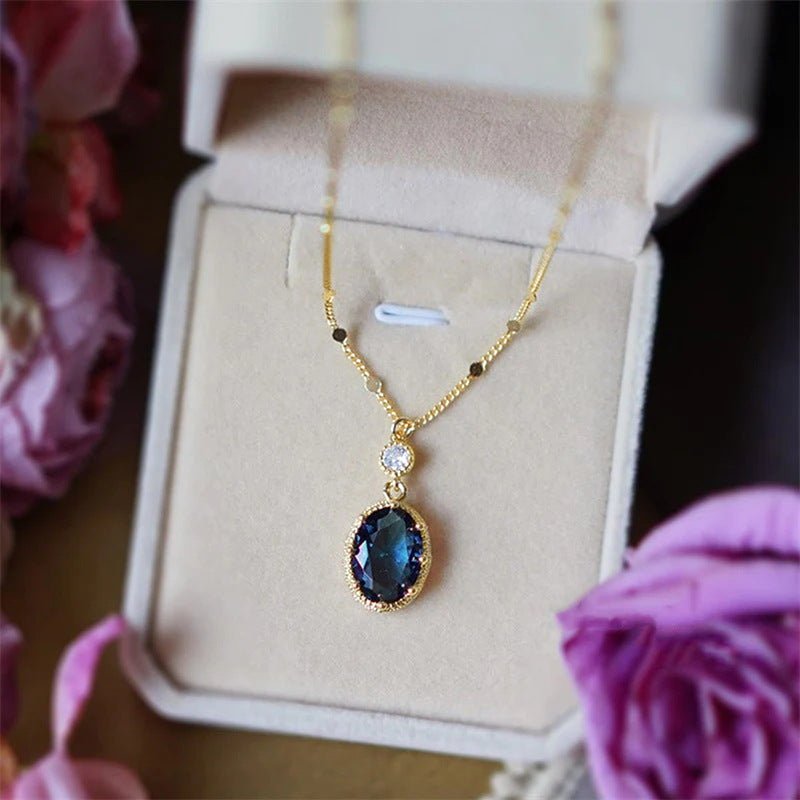 Women Fashion French Retro Necklace - Elora Moda