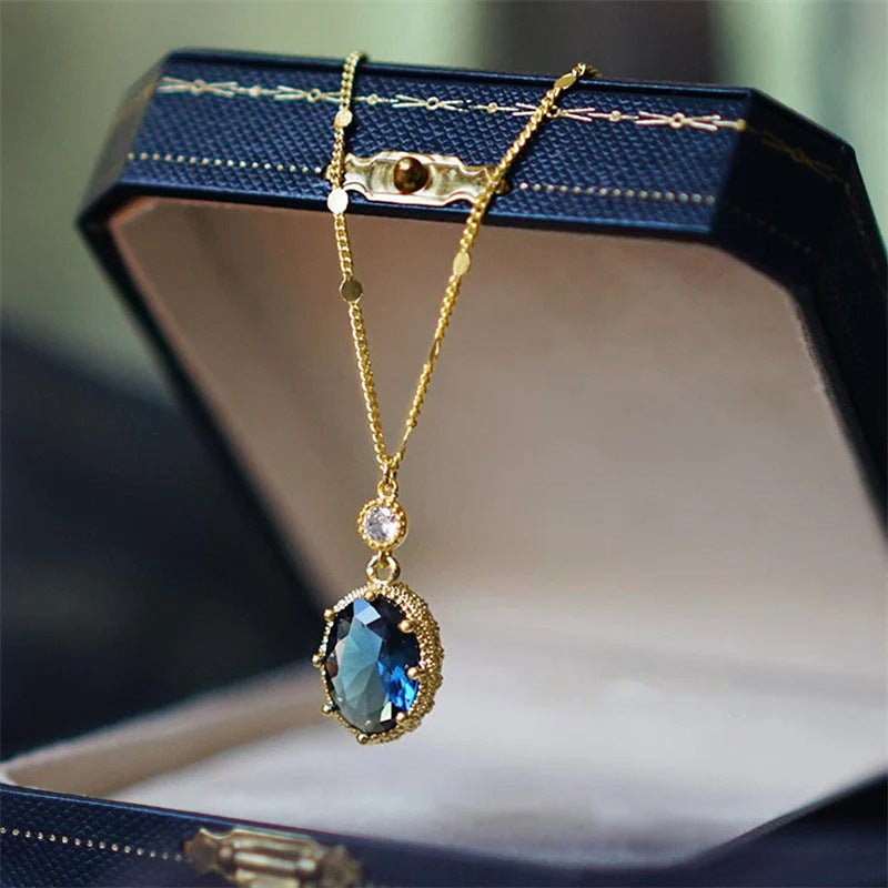 Women Fashion French Retro Necklace - Elora Moda