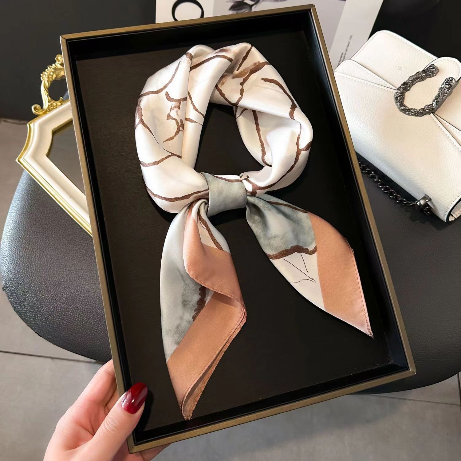 Women's High - end Thin Square Scarf - Elora Moda