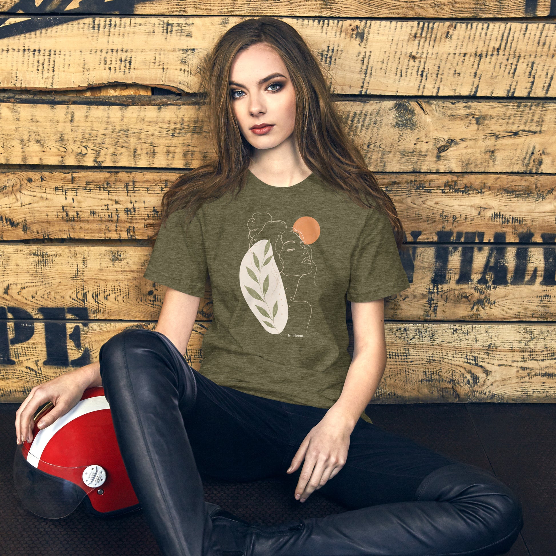 Women t-shirt - In Bloom - Elora Moda