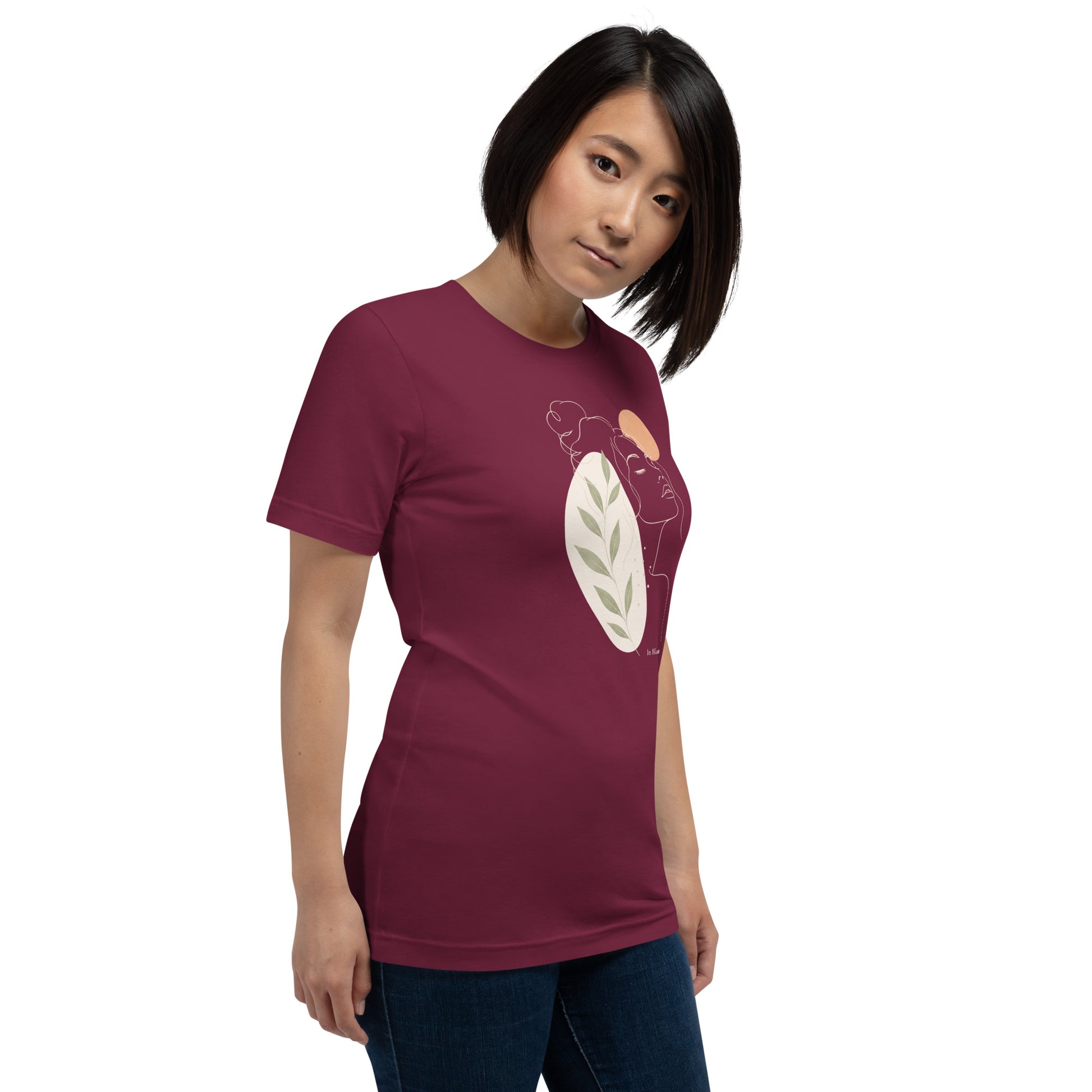 Women t-shirt - In Bloom - Elora Moda