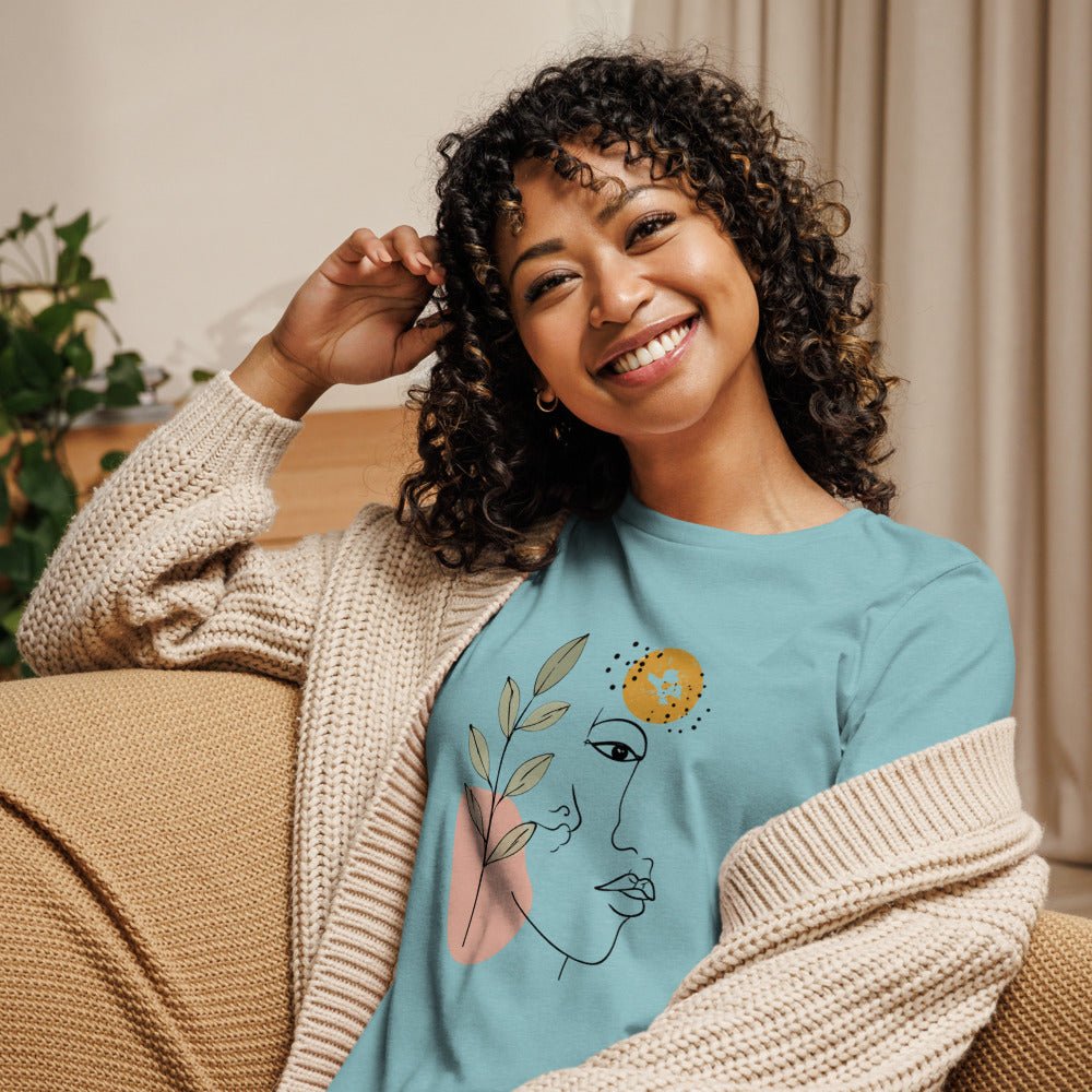 Women's Relaxed T-Shirt - Femme Forte - Elora Moda
