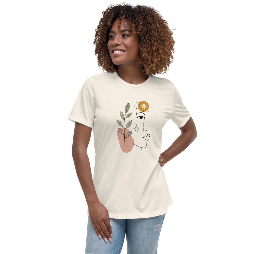 Women's Relaxed T-Shirt - Femme Forte - Elora Moda