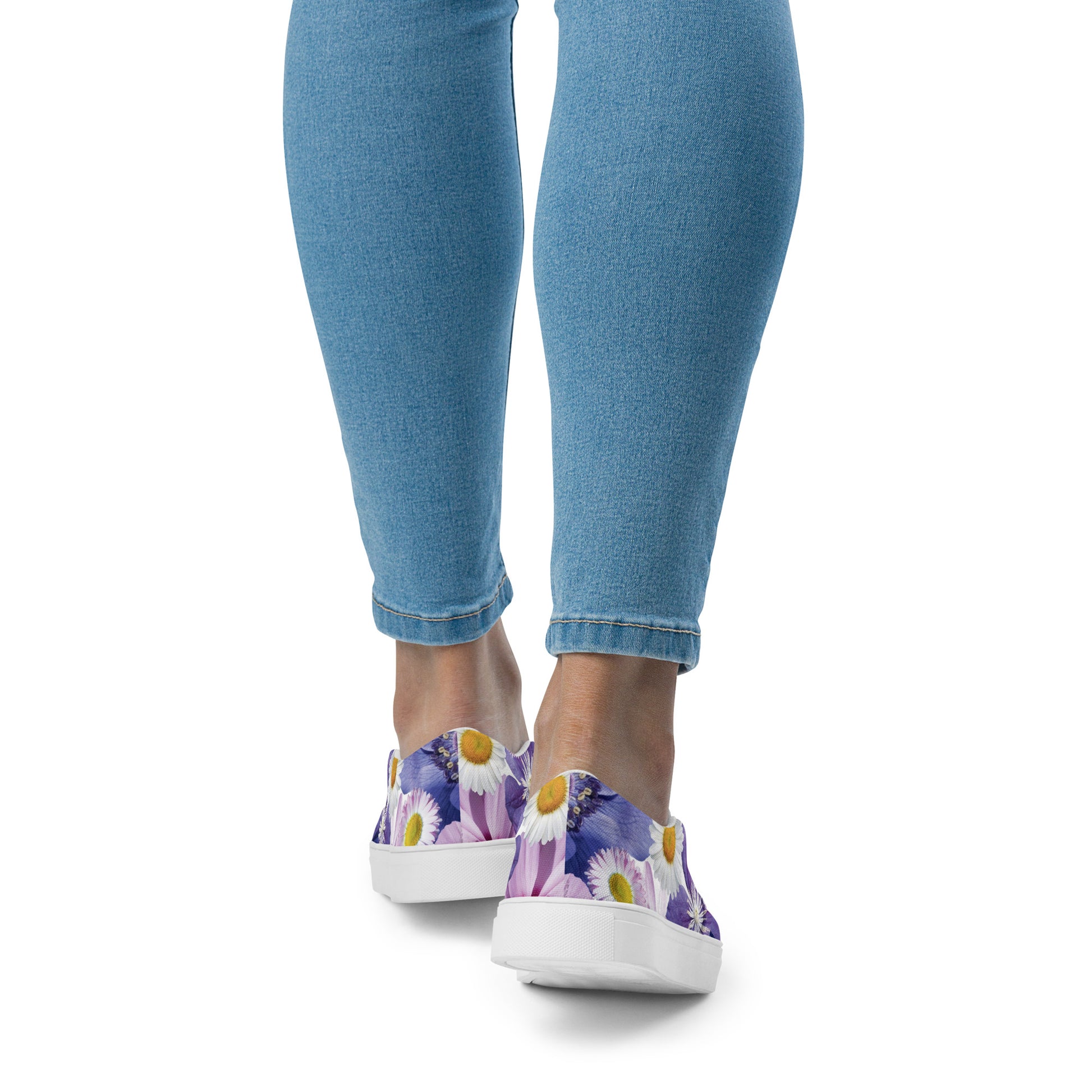 Trendy Women's Shoes | Women's Slip - On Canvas Shoes for Comfortable Everyday Wear | Stylish Casual Sneakers - Elora Moda